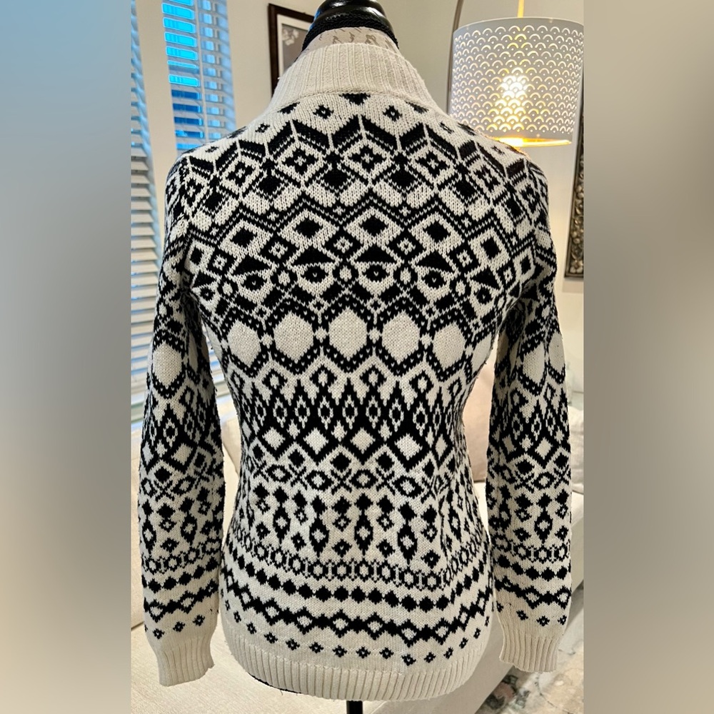 Christmas Snowflake Sweater Warm Holidays Fitted Small Cream Black - Picture 2 of 10